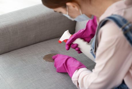 Koltuk Yıkama Evde Nasıl Yapılır?